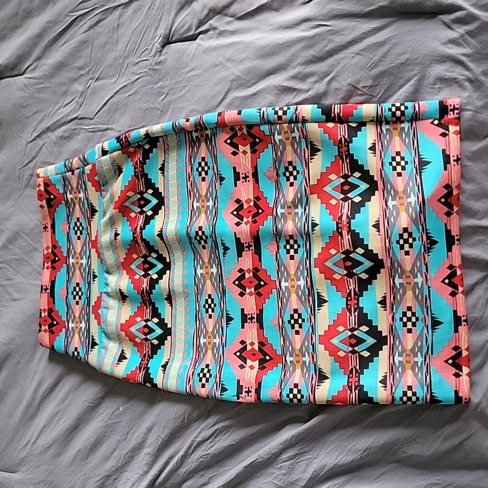 Crazy Trai. Aztec scuba type midi skirt